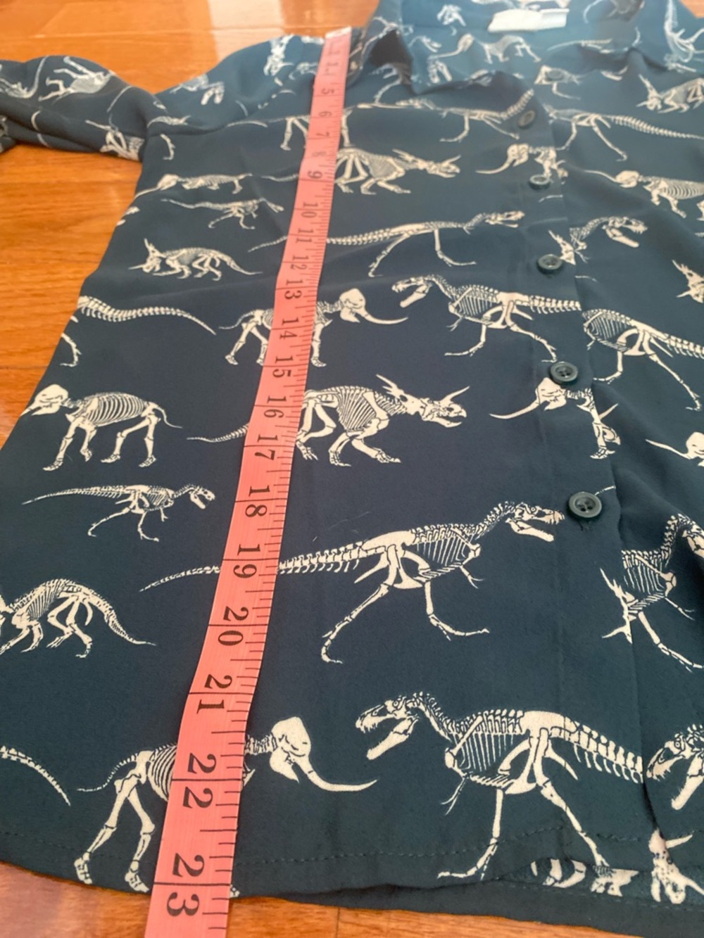 Joanie Dinosaur Skeleton Print Blouse Green Button Front Top UK 8 US 4 - Picture 12 of 12